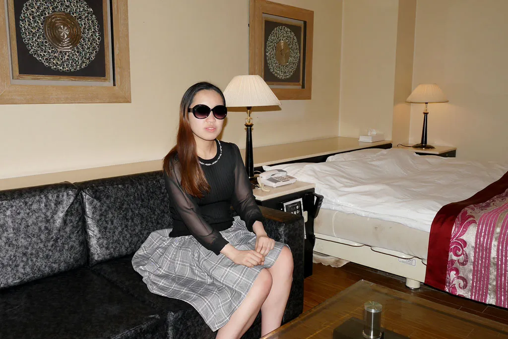 デカサン ～親にバレたくないのでサングラスは絶対外さないでください～-2