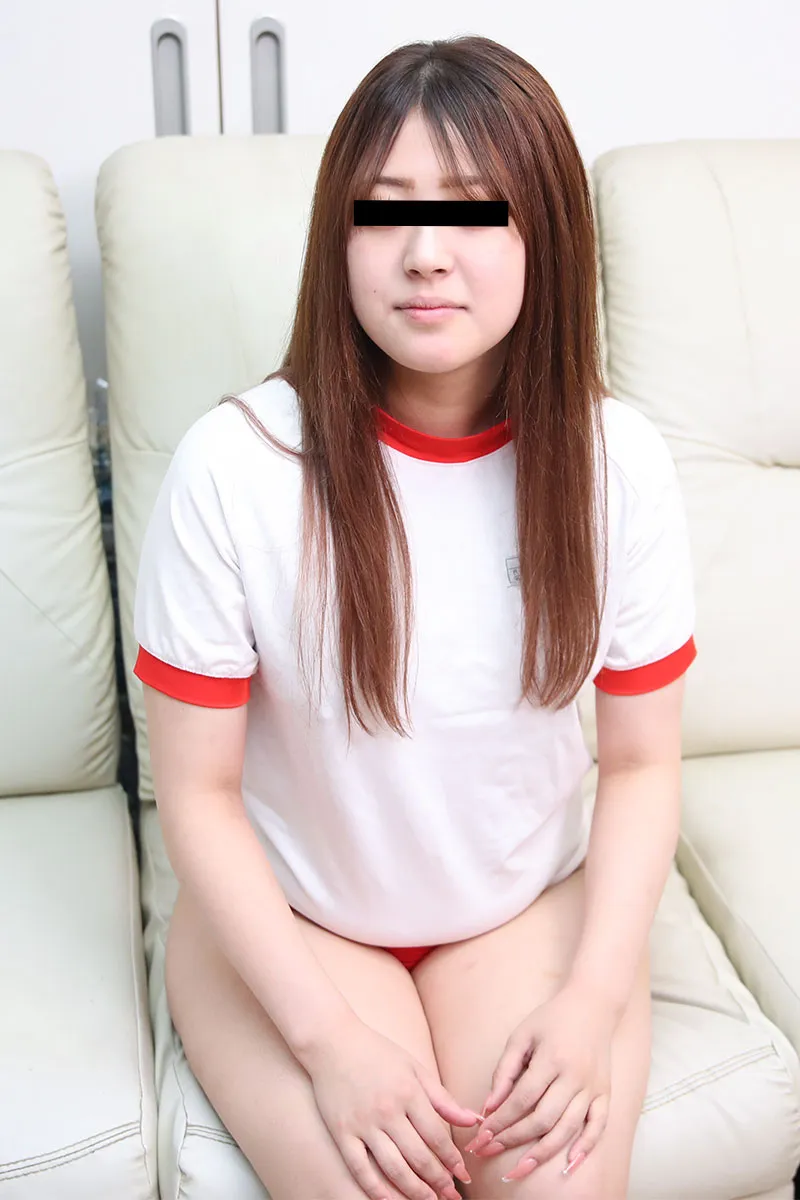 むっちりボディにブルマを着せて生ハメセックス！-1