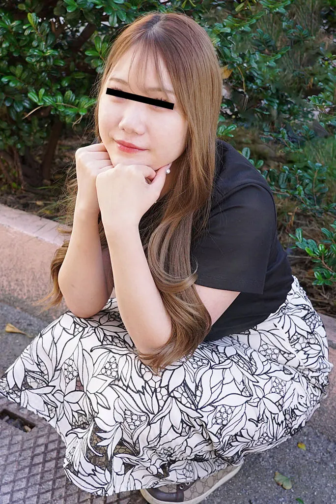 絶頂を堪えながら彼氏に電話する爆乳小悪魔-1