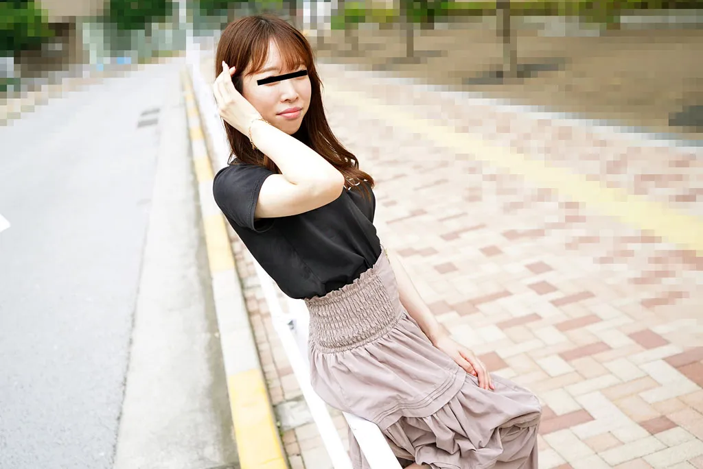 すっぴん素人 ～オッパイもすっぴんもどっちも見せるのが恥ずかしいドM娘～-3