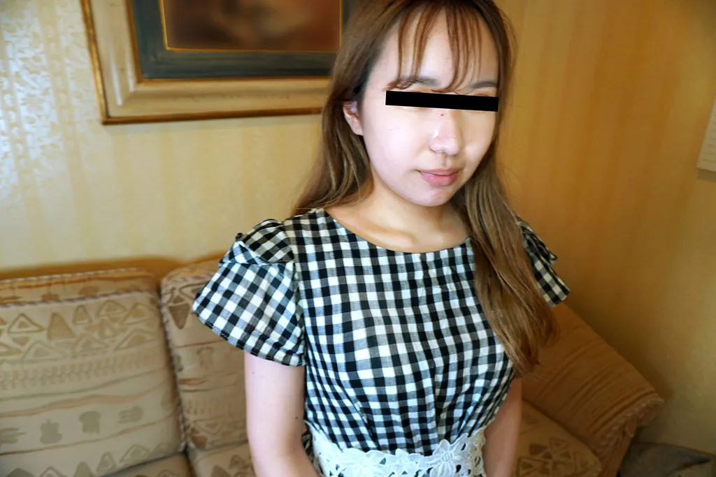 積極的なちっぱい桃尻ヌードモデル-1